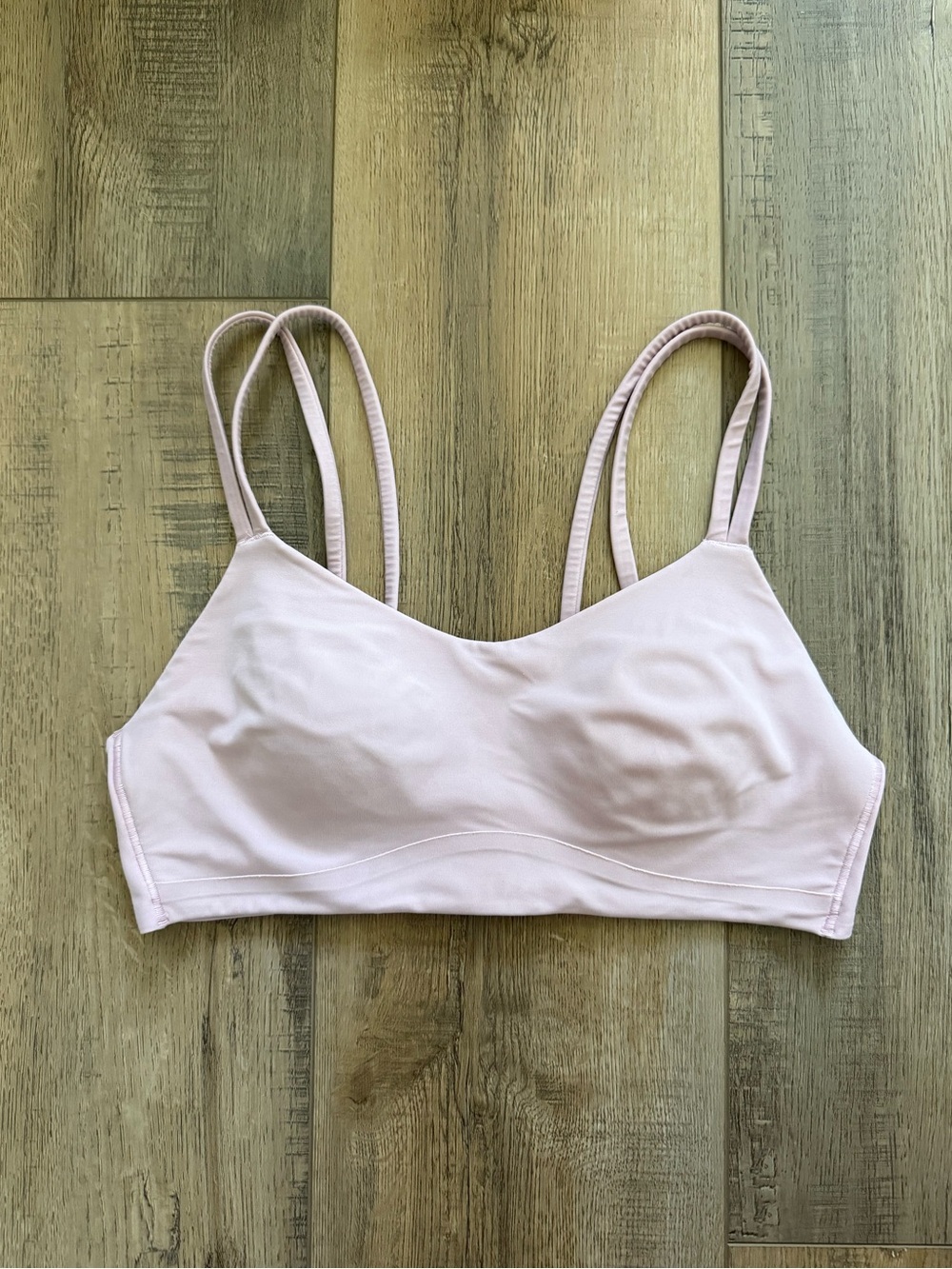 Lululemon like a cloud sports bra